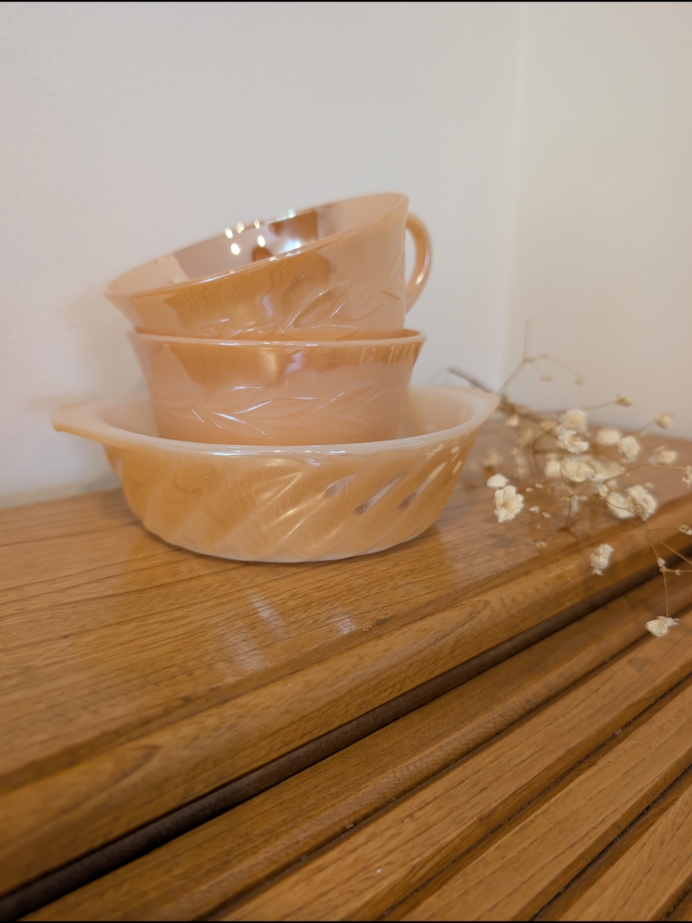 ✨ Vintage Fire‑King Peach Lustre Set (2 Cups + 1 Small Bowl)